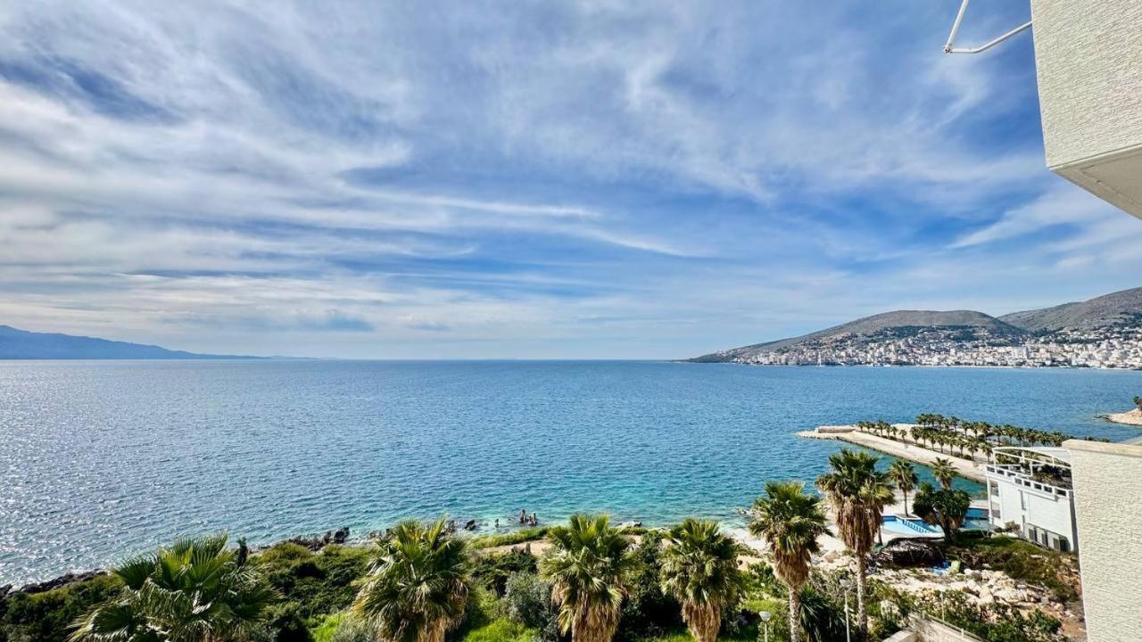 White Sea View Residence Sarandë Buitenkant foto